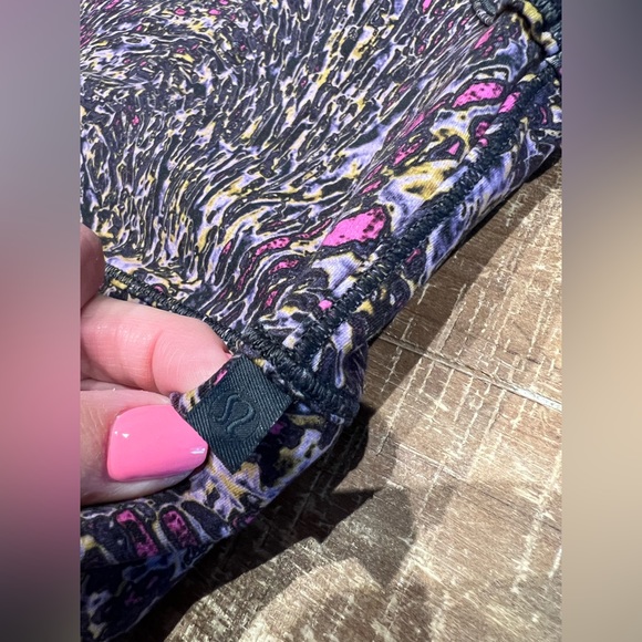 Lululemon Power Pivot Tank Top *Everlux
Topography Multi - Picture 5 of 10